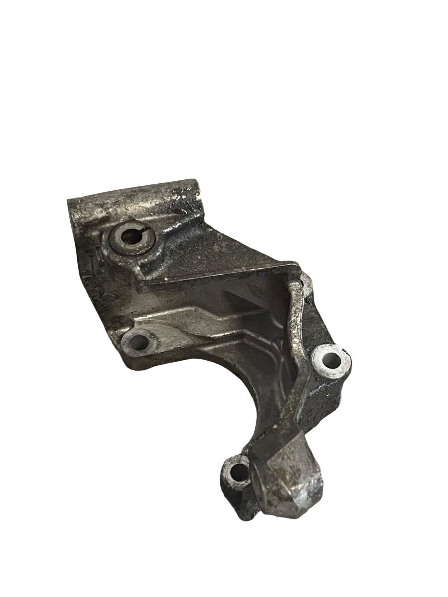 Suport pompa servodirectie AUDI A6/S6 III Saloon 4F2, C6 2004 - 2011 3.2 FSI AUK, BKH 06F145393B – foto 3