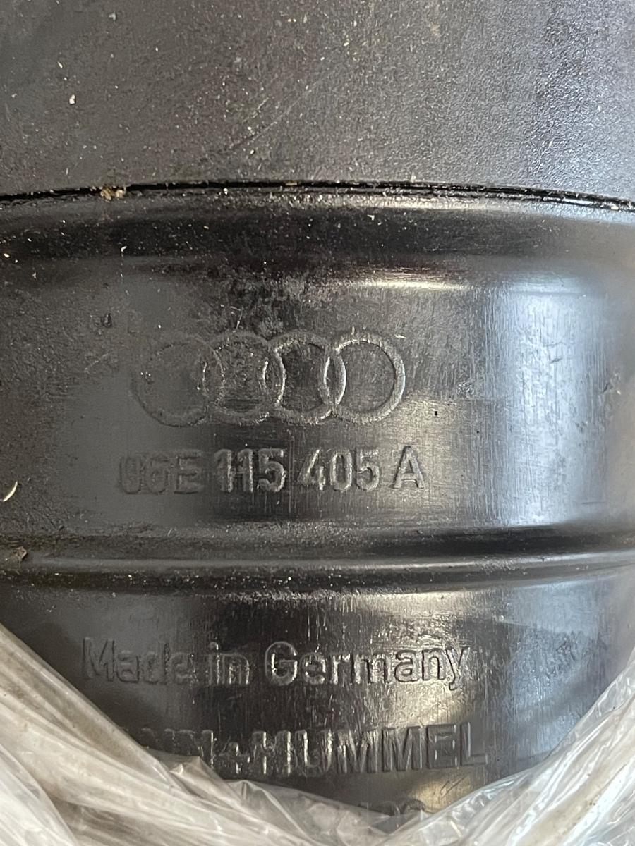 Carcasa filtru ulei AUDI A6/S6 III Saloon 4F2, C6 2004 - 2011 3.2 FSI AUK, BKH 06E115405A – foto 2