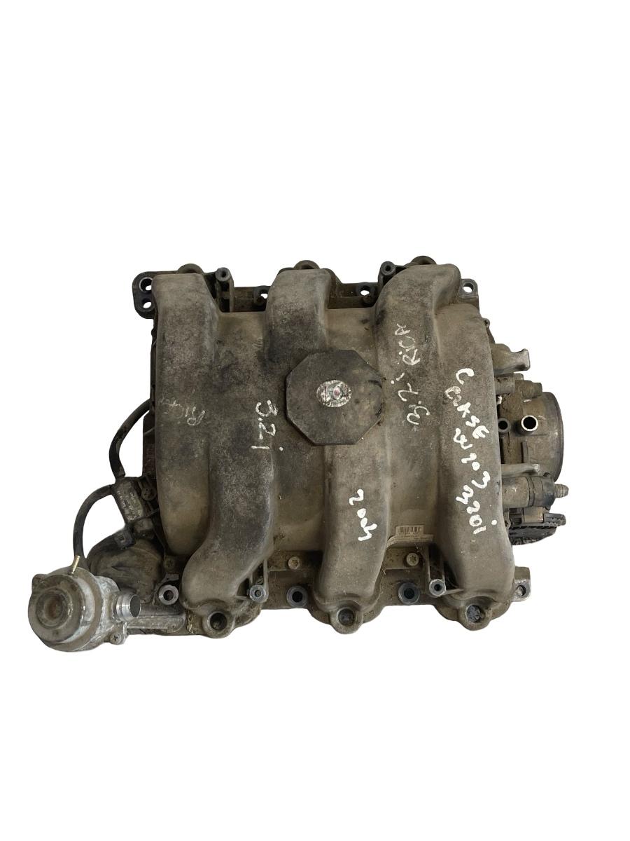 Galerie de admisie + clapeta acceleratie MERCEDES-BENZ C-CLASS II W203  2000 - 2007 A1121410125 A1121401201