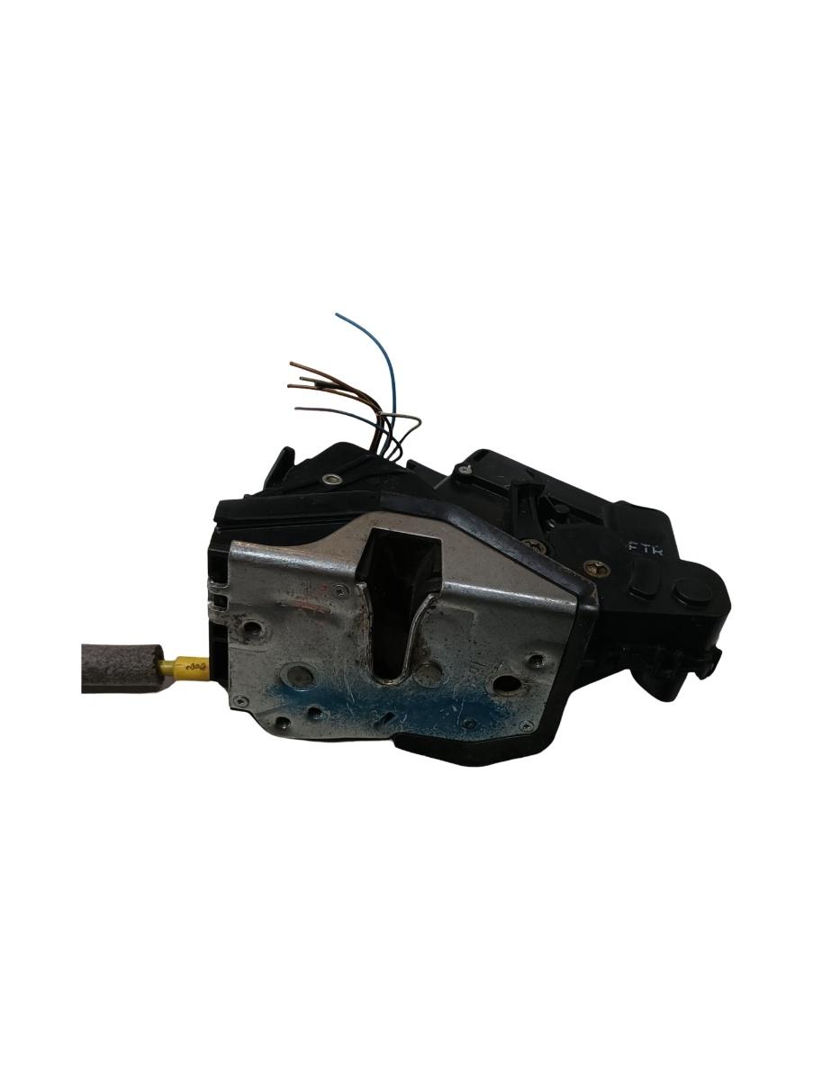 Broasca usa stanga fata BMW 3 IV E46 1998 - 2005