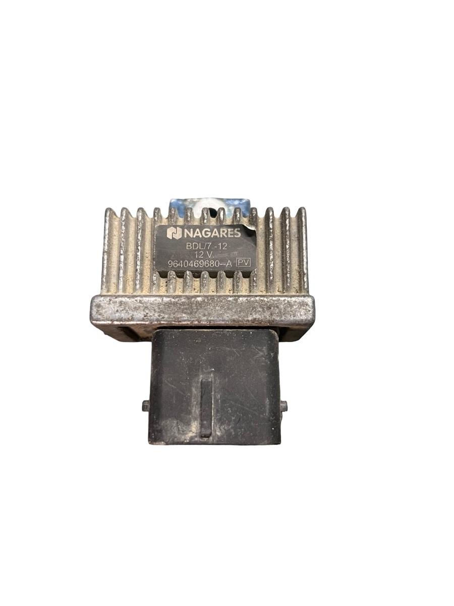 Releu preincalzire bujii incandescente MERCEDES-BENZ CITAN Box 415 2012 - > 9640469680-A