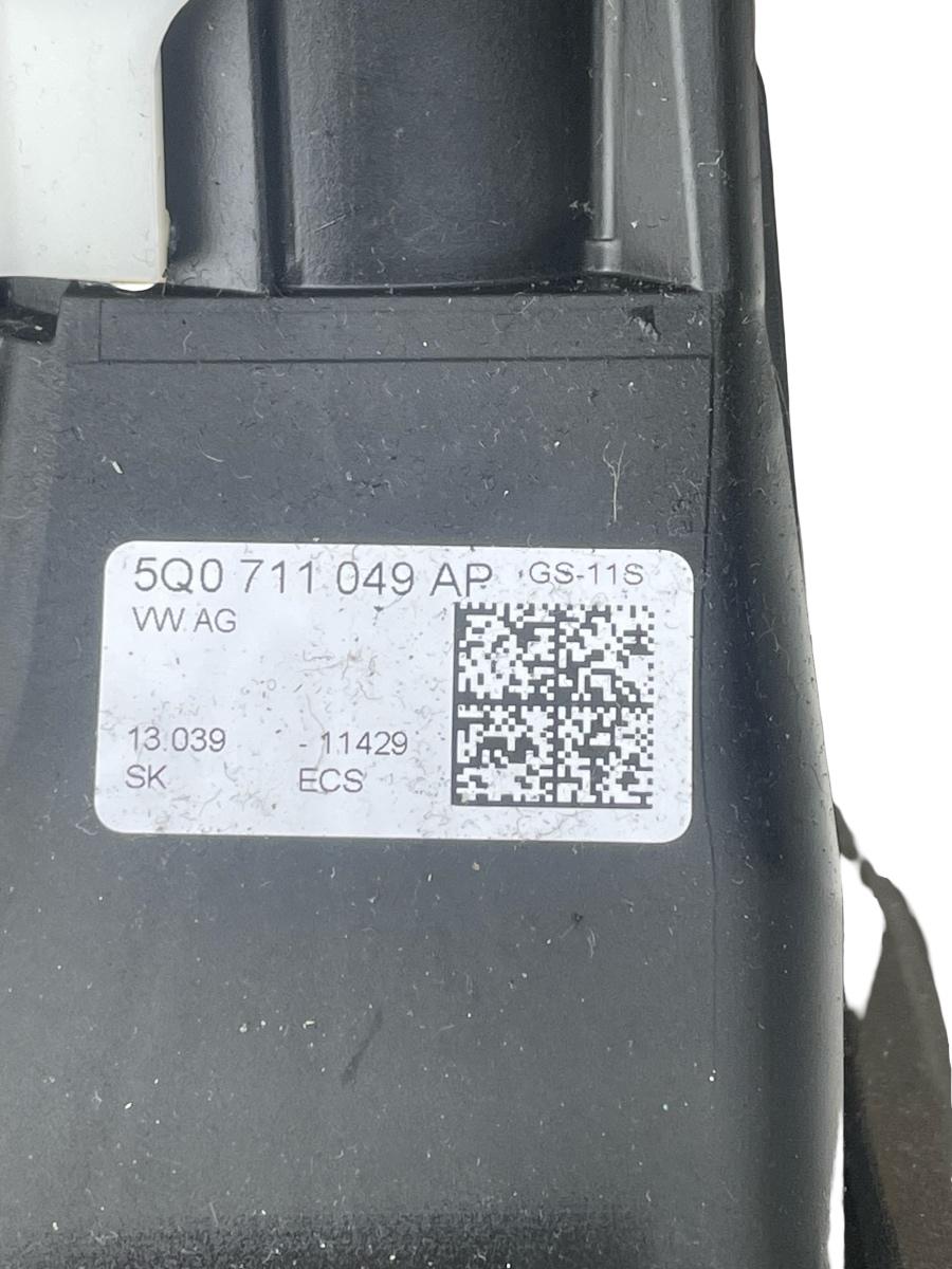 Timonerie schimbator de viteze SEAT LEON III 5F1 2012 - > 1.6 TDI CLHA 5Q0711049AP – foto 3