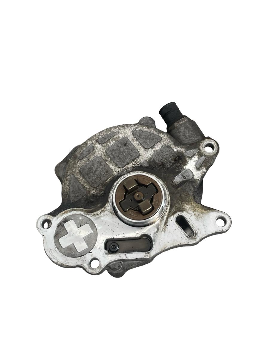 Pompa de vacuum SKODA RAPID II NH3 2012 - > 1.6 TDI CAY 03L145100