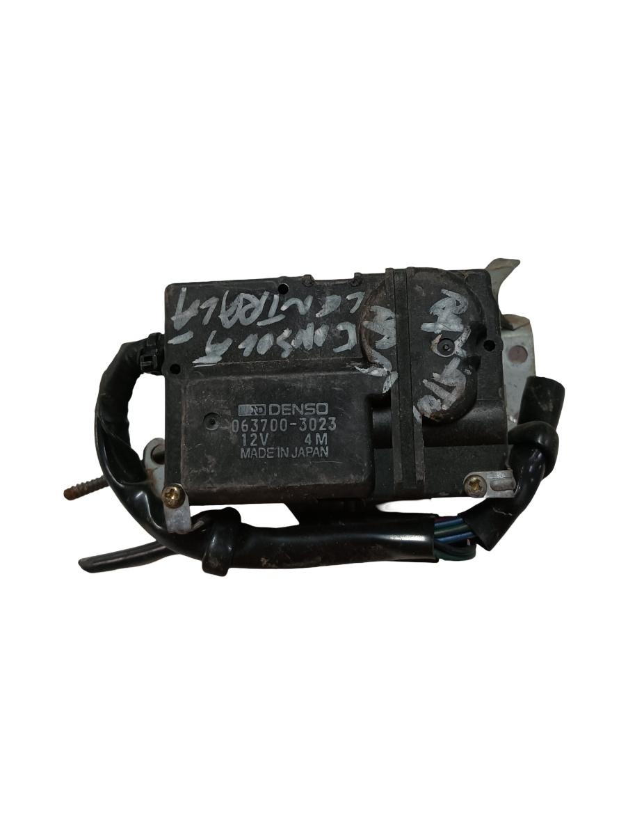 Modul de confort MITSUBISHI PAJERO II V3_W, V2_W, V4_W 1990 - 2001 0637003023
