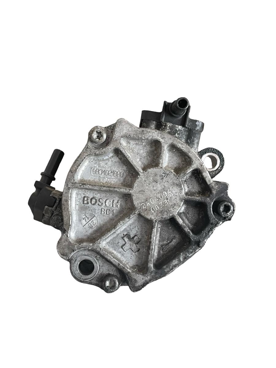 Pompa de vacuum FORD C-MAX II DXA/CB7, DXA/CEU 2010 - > 1.6 TDCi T1DA, T1DB 9804021880