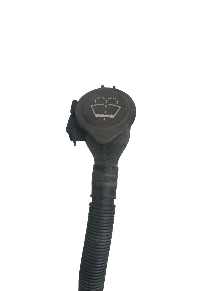 Gat vas lichid de spalare parbriz BMW 6 E63 2004 - 2010 5.0 M S85 B50 A – foto 2