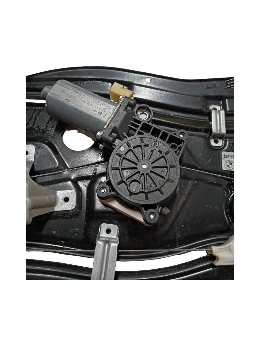 Macara Geam dreapta spate BMW 6 II Convertible E64 2004 - 2010
