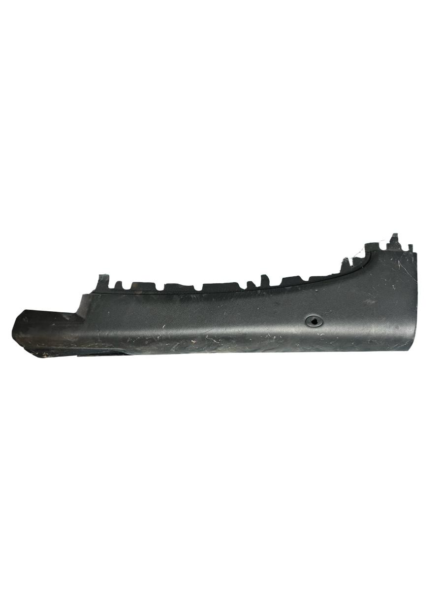 Ornament centura de siguranta stanga BMW 6 II Convertible E64 2004 - 2010 7125912