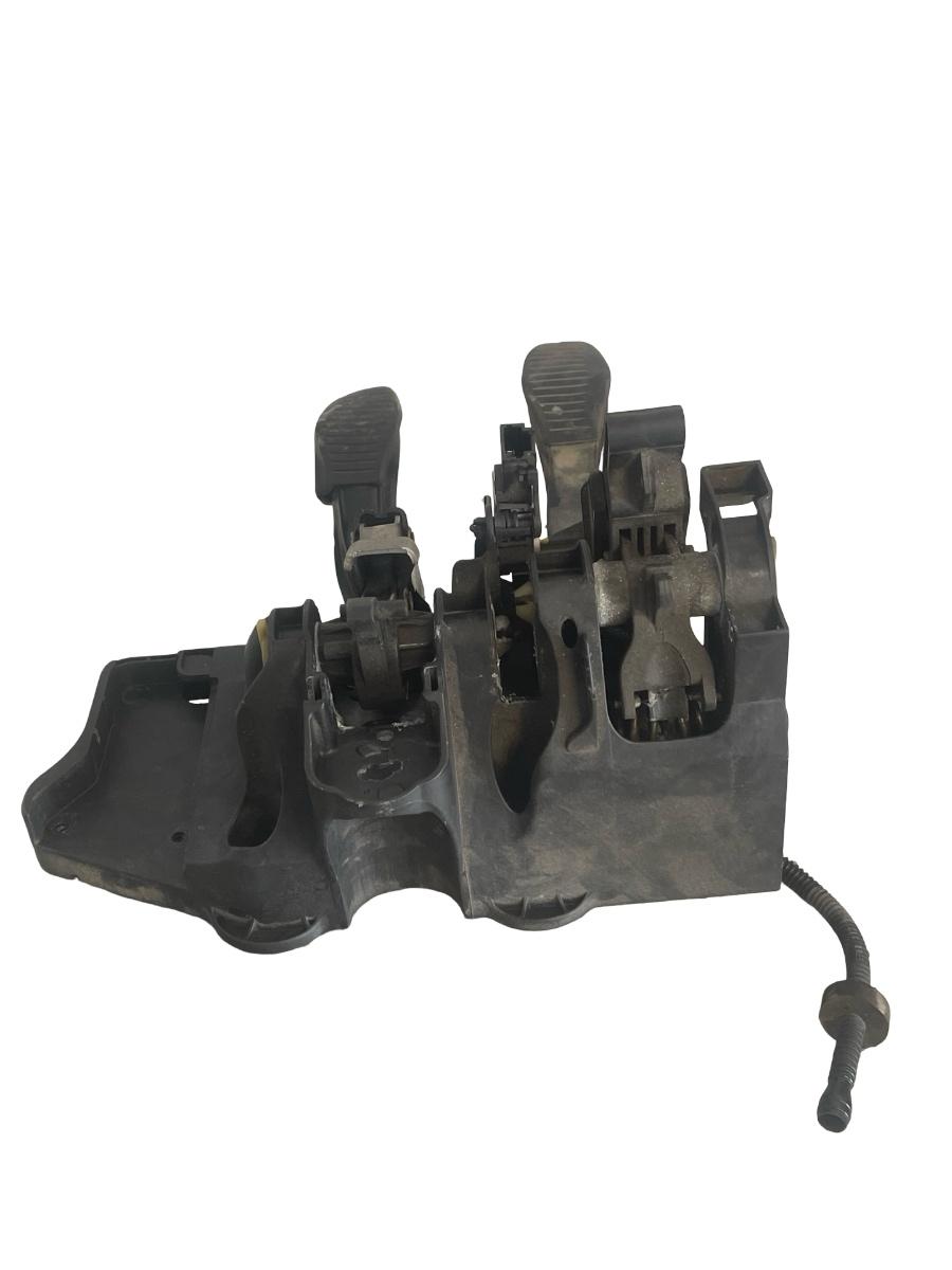 Ansamblu pedale(pod pedalier) ALFA ROMEO MITO 955_ 2008 - > 1.6D – foto 3