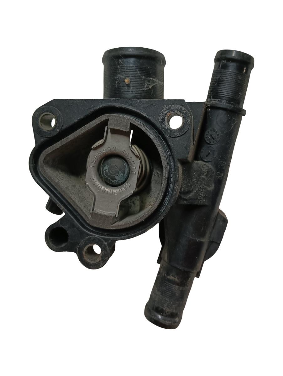 Pompa de apa/lichid de racire electrica auxiliara RENAULT LAGUNA III BT0/1 2007 - 2015 8200801571