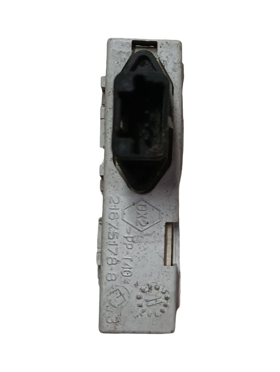 Modul de confort RENAULT LAGUNA III BT0/1 2007 - 2015 21675178