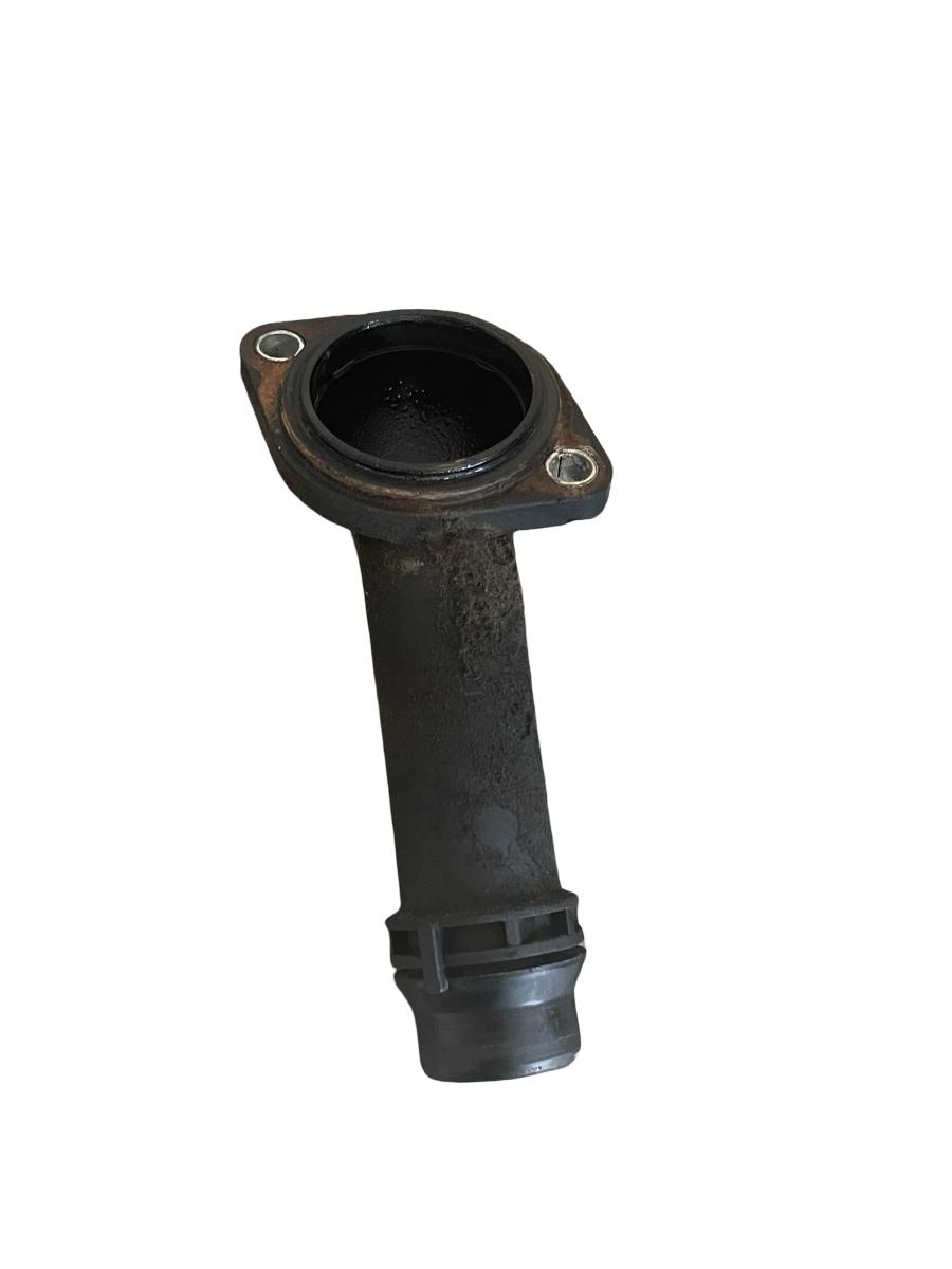 Flansa lichid de racire motor AUDI A4 IV 8K2, B8 2007 - 2015 2.0 TDI CAGA, CJCA, CMEA, CMFA