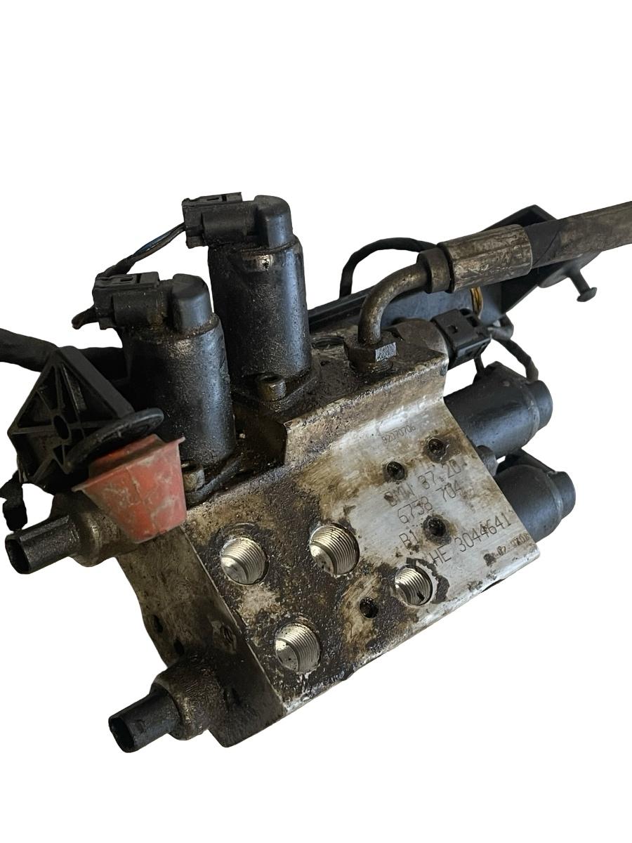 Bloc supape suspensie pneumatica BMW 7 IV E65, E66, E67 2001 - 2009 3.0i – foto 4