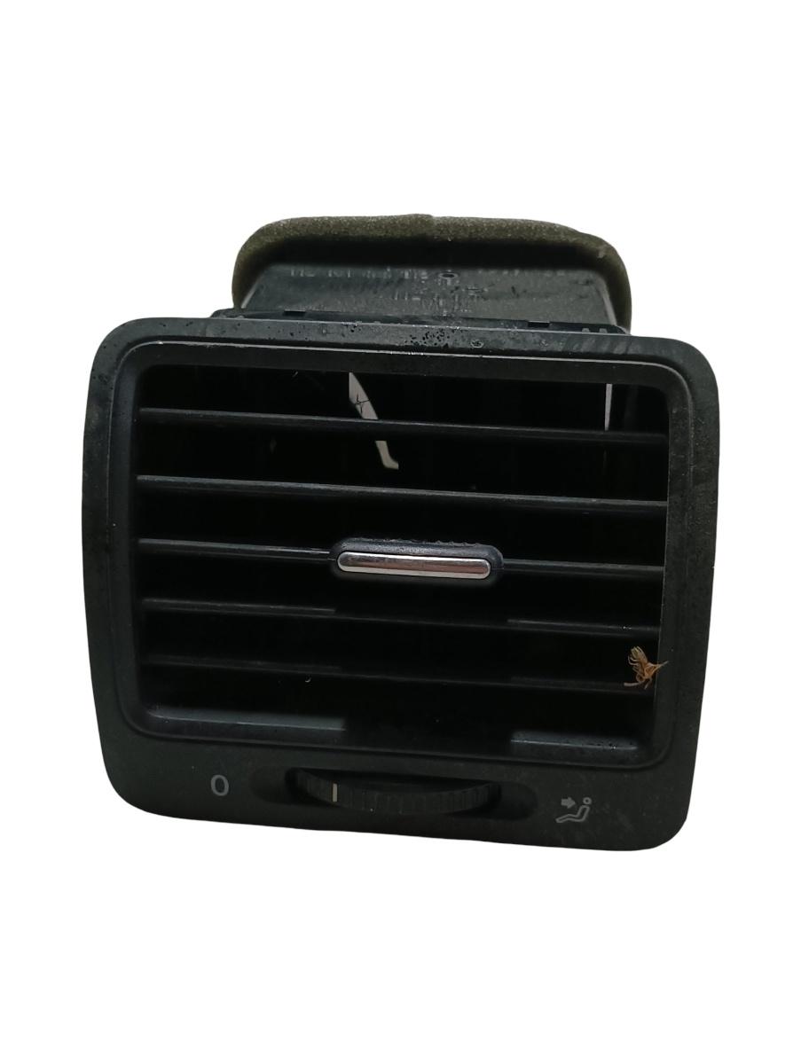 Grila ventilatie  stanga fata VOLKSWAGEN GOLF V 1K1 2003 - 2009 1k0819709