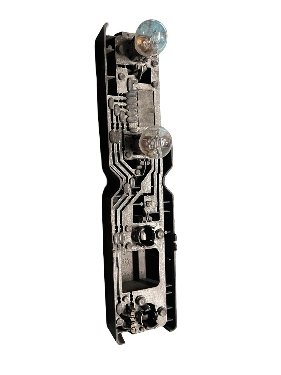 SOCLU / Stop dreapta MERCEDES-BENZ SPRINTER 905 1995 - > 2D0945257C