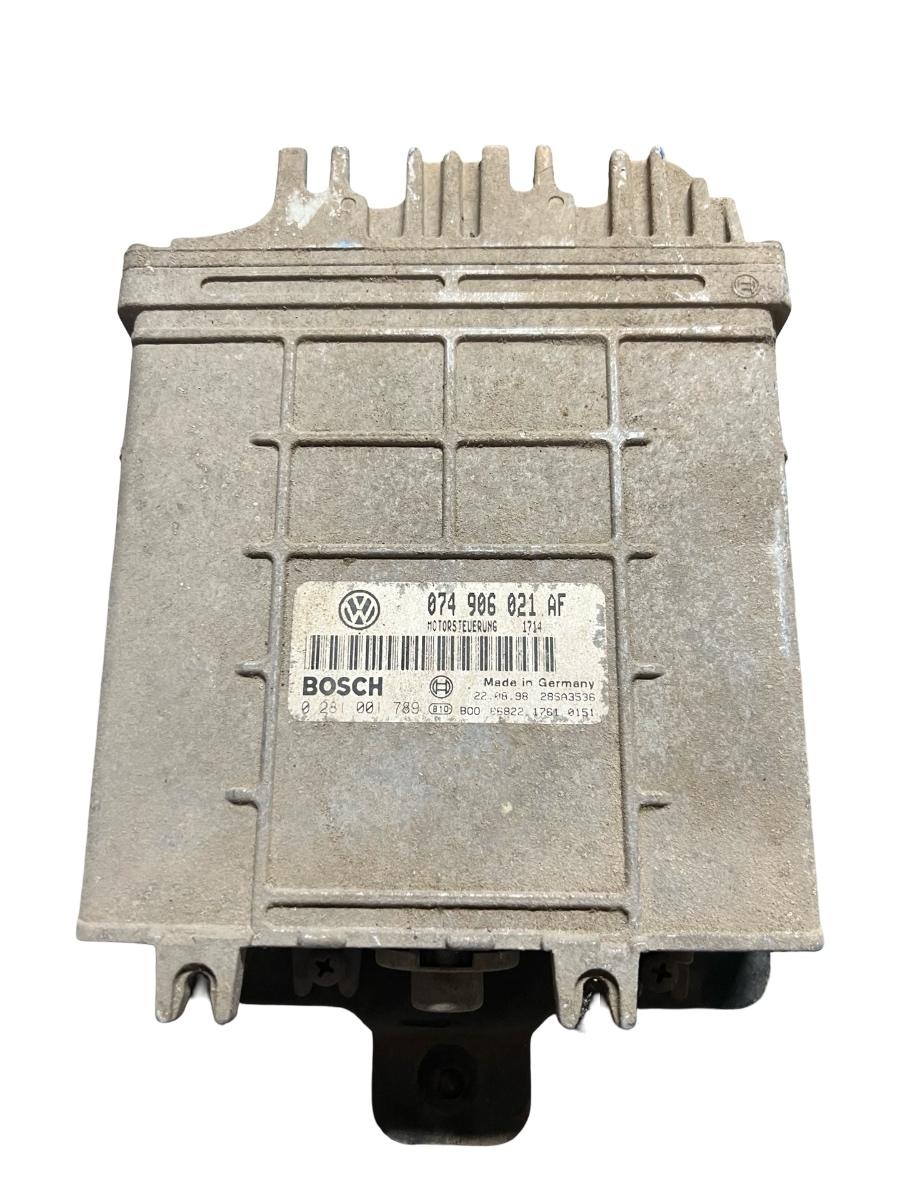 ECU modul/unitate de control motor VOLKSWAGEN LT 28-46 II Box 2DA, 2DD, 2DH 1996 - 2006 074906021AF – foto 2
