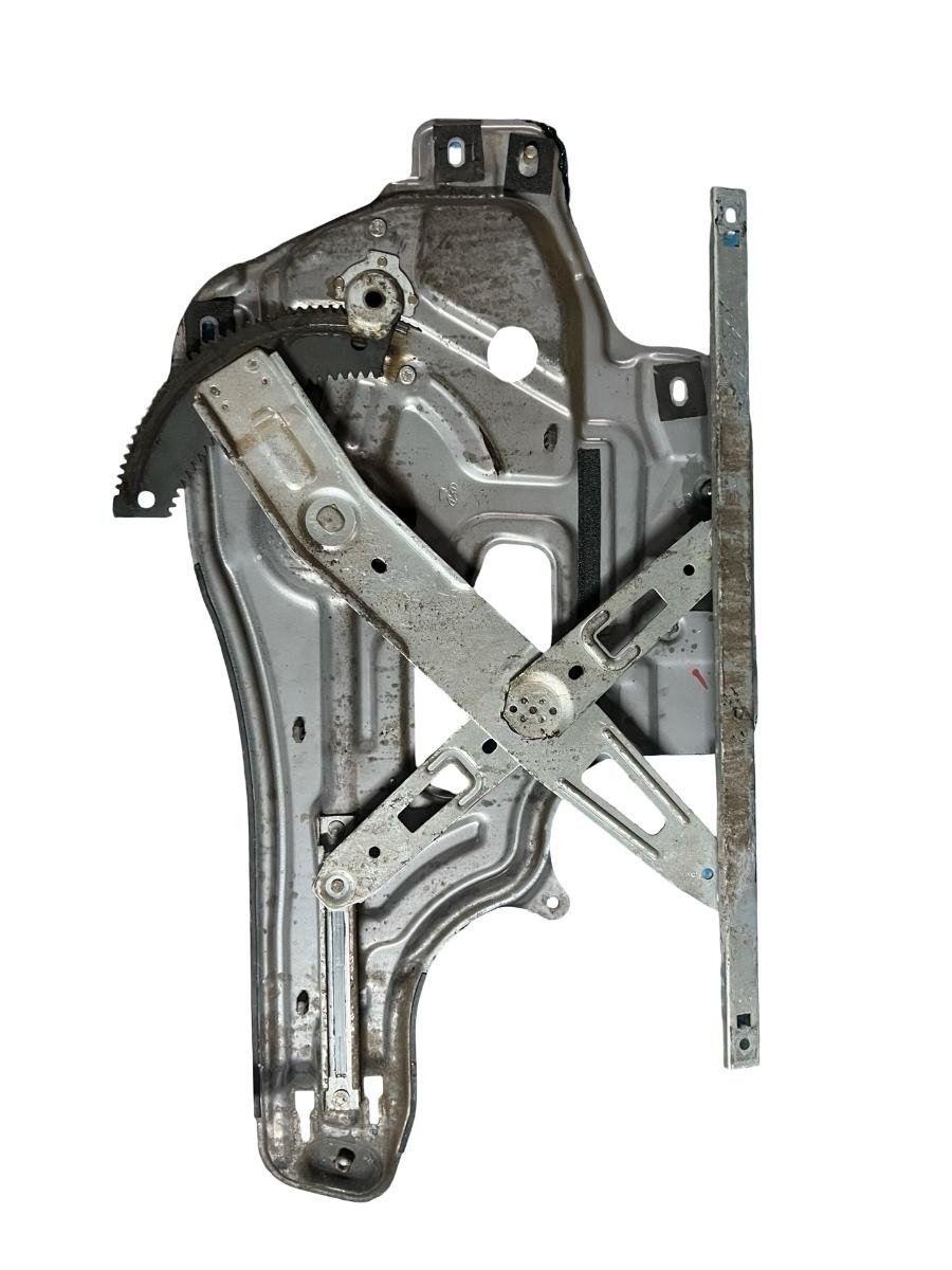 Macara Geam stanga fata HYUNDAI SANTA FE I SM 2000 - 2006 82470-26020