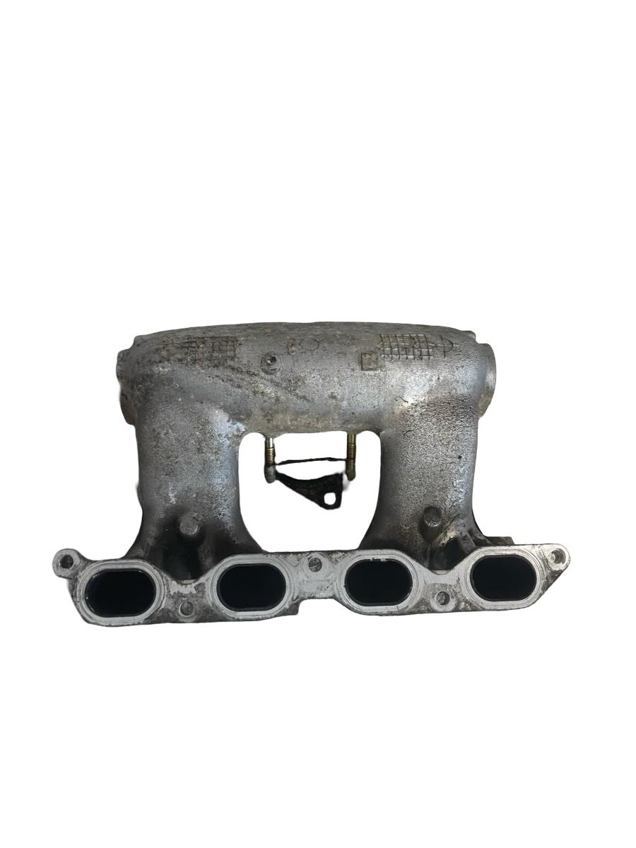 Galerie de admisie TOYOTA PRIUS Saloon _W1_ 2000 - 2004 1.5 Hybrid 1NZ-FXE – foto 2