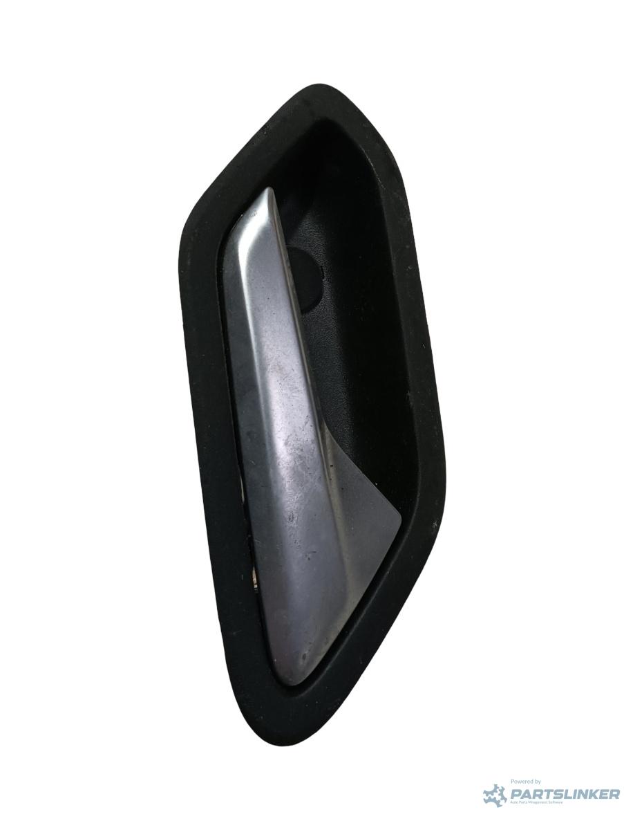 Maner deschidere usa interior  dreapta spate DACIA DUSTER 2010 - >