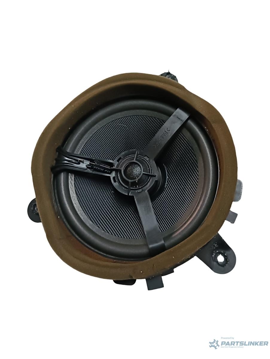 Boxa auto  dreapta spate VOLVO XC90 I 275 2002 - 2015