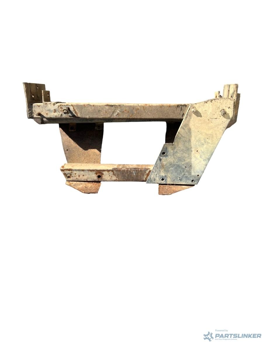 Suport Troliu de remorcare electric fata TOYOTA LAND CRUISER 90 _J9_ 1995 - >