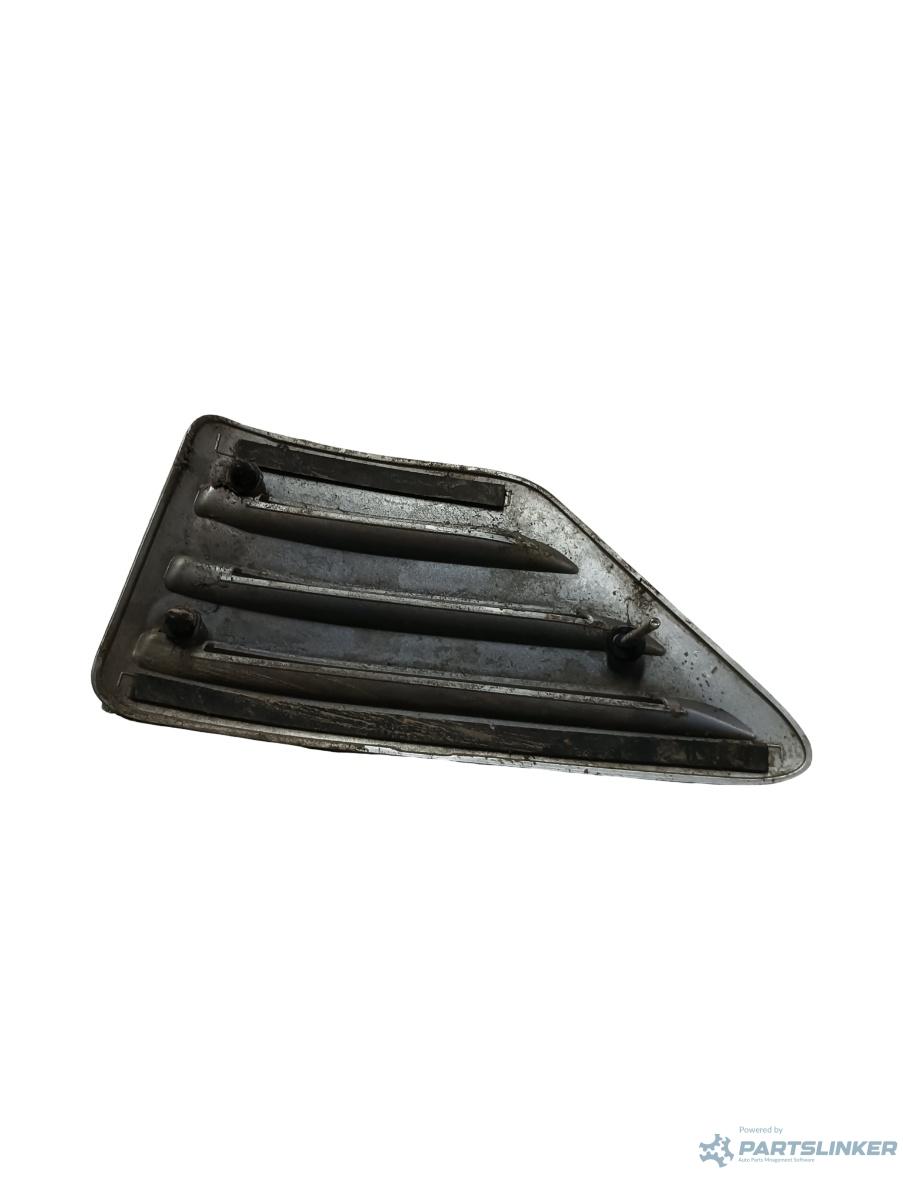 Alte elemente decorative praguri/stalpi stanga spate TOYOTA LAND CRUISER 90 _J9_ 1995 - > – foto 2