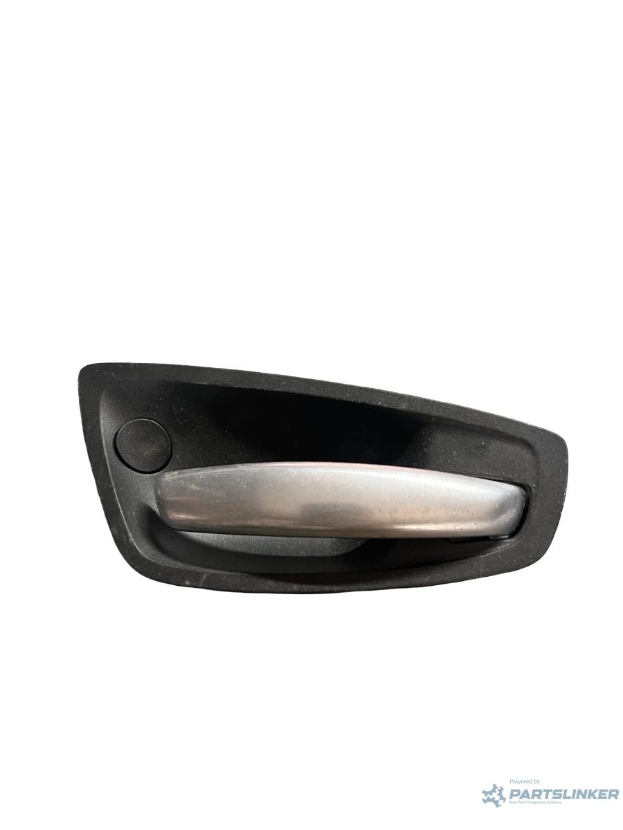 Maner interior portiera spate stanga fata BMW 1 E81 2006 - 2012 10628510