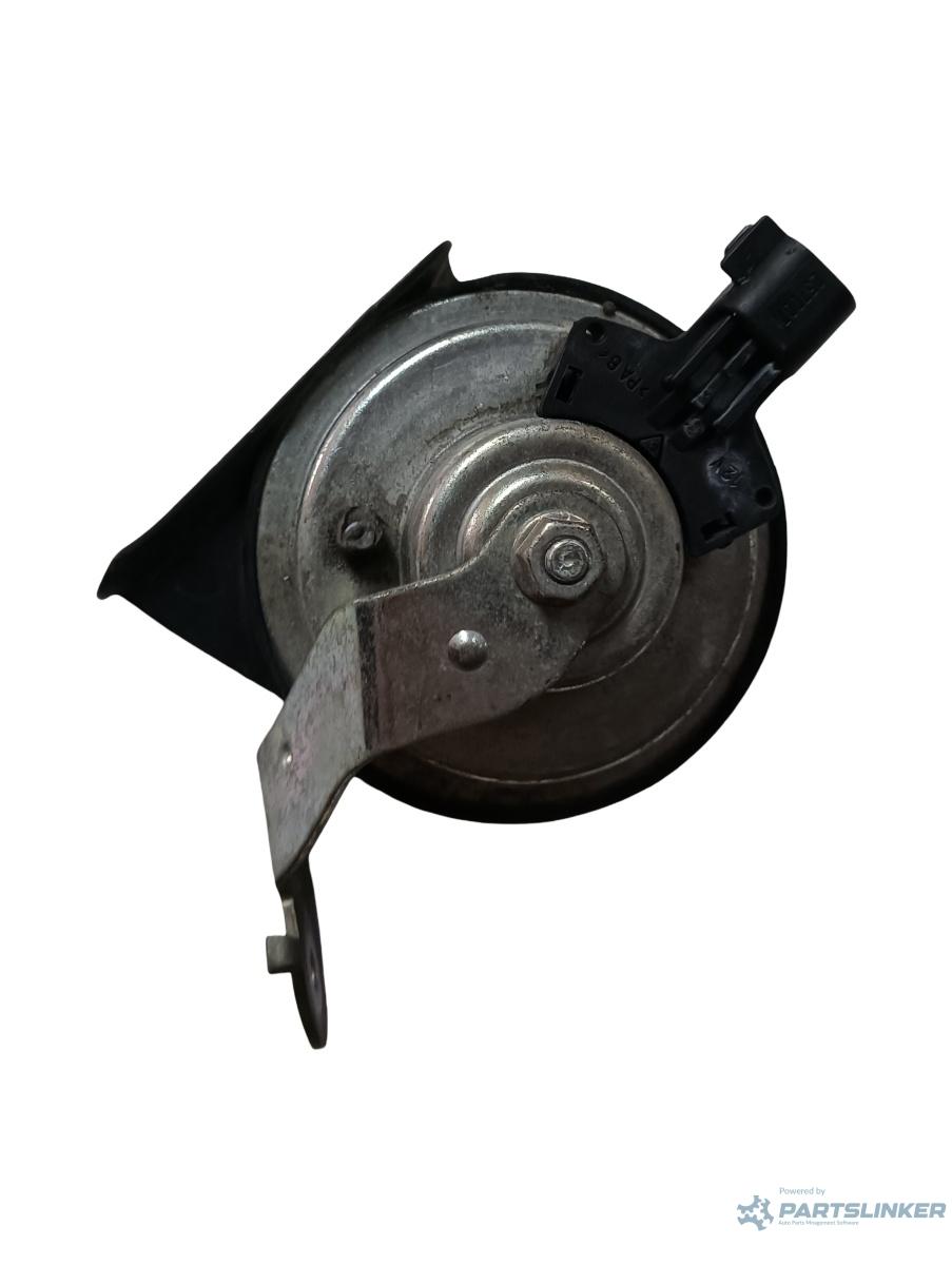 Claxon VOLVO V40 525 2013 - 2015