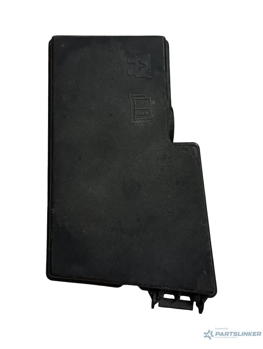 Capac panou sigurante  FORD C-MAX II DXA/CB7, DXA/CEU 2010 - >