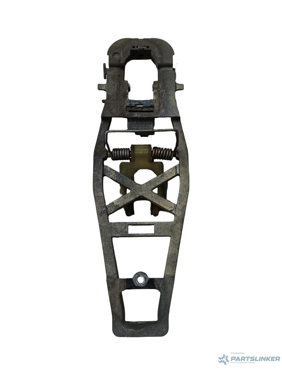 Maner usa interior  dreapta spate VOLKSWAGEN TOURAN 1T1, 1T2 2003 - 2010 – foto 2