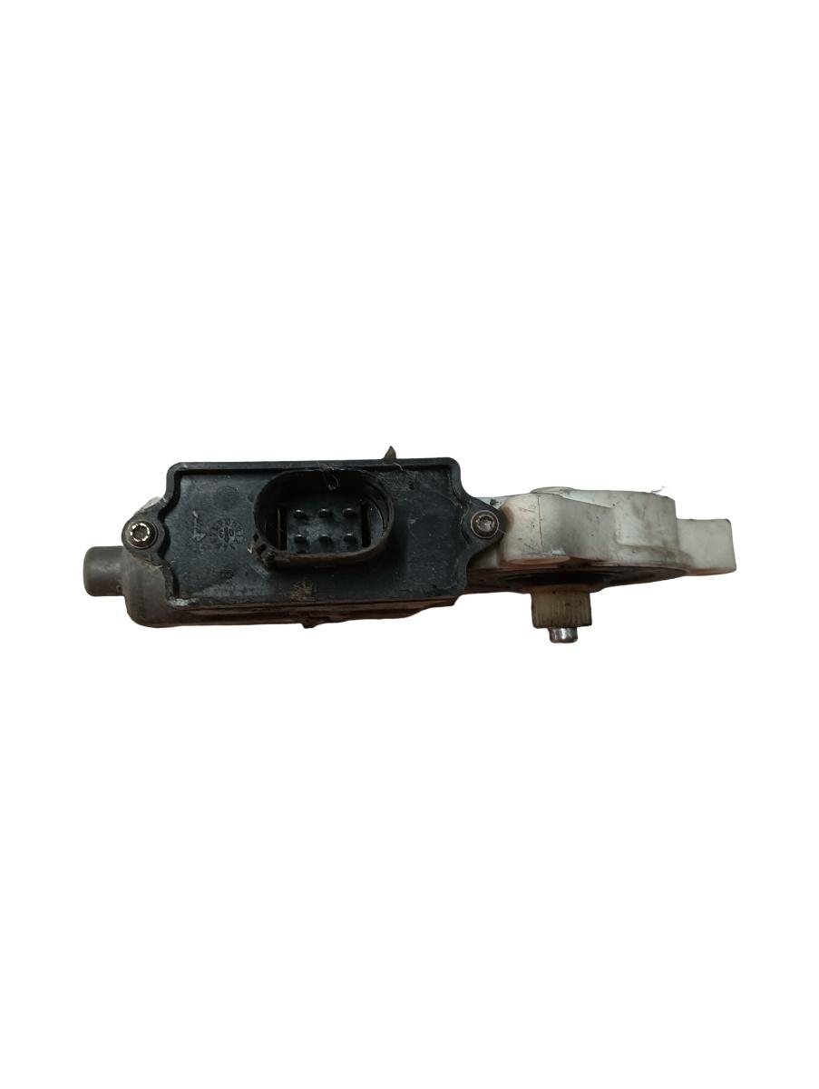Motoras geam stanga fata BMW X3 E83N 2003 - 2011