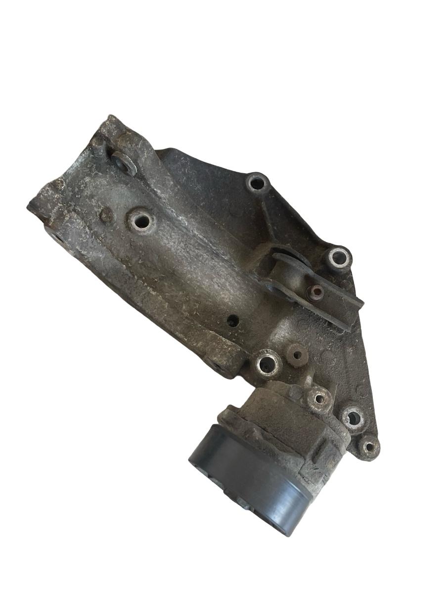 Suport accesorii/alternator VOLVO V50 MW, 545 2003 - 2012 D D 4204 T 9650034280 – foto 3