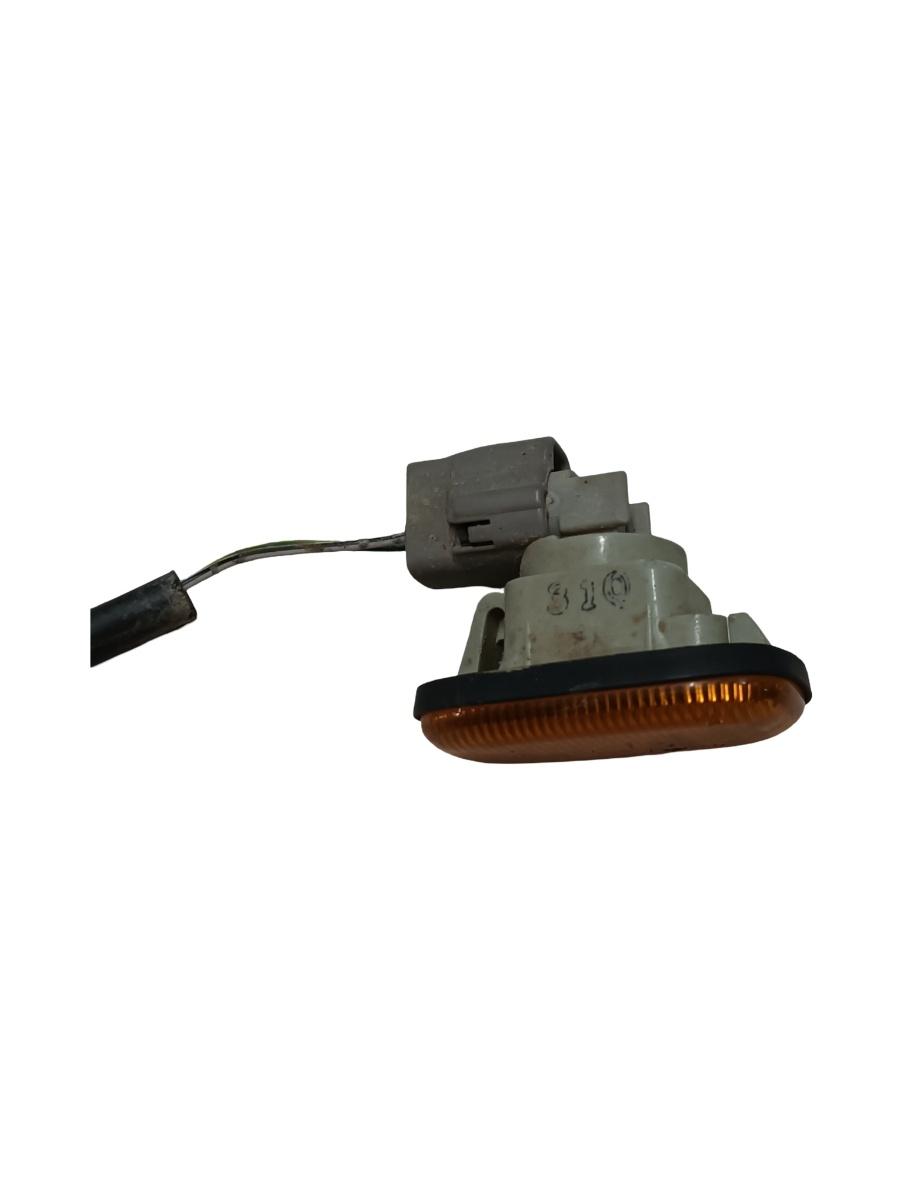 Lampa de semnalizare aripa fata TOYOTA RAV 4 II _A2_ 2000 - 2005