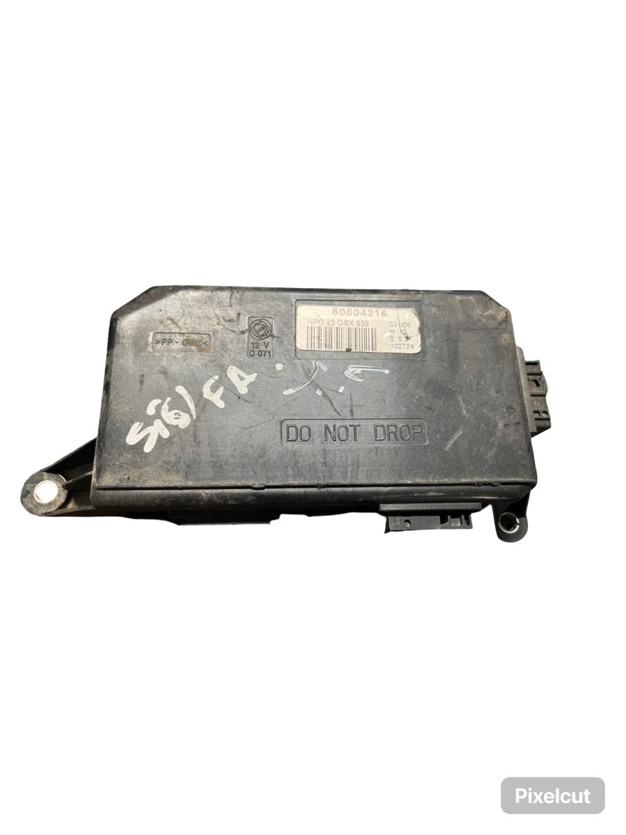 Modul de control portiera stanga fata ALFA ROMEO 159 939_ 2005 - 2012 50504216