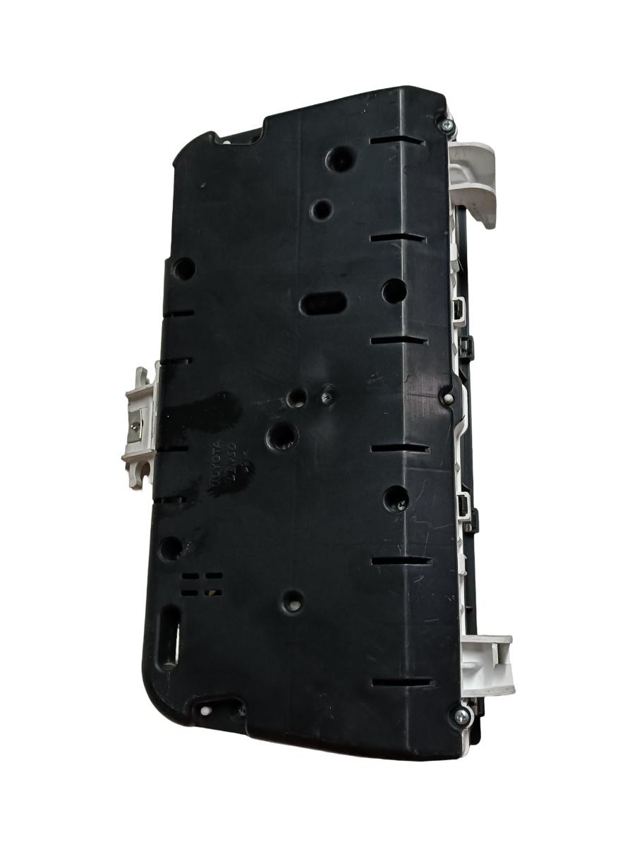 Ceas de bord TOYOTA COROLLA Verso ZER_, ZZE12_, R1_ 2004 - 2009 – foto 2