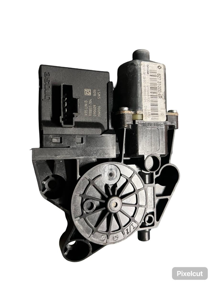 Motoras geam stanga spate RENAULT SCENIC III JZ0/1_ 2008 - > 827310004R