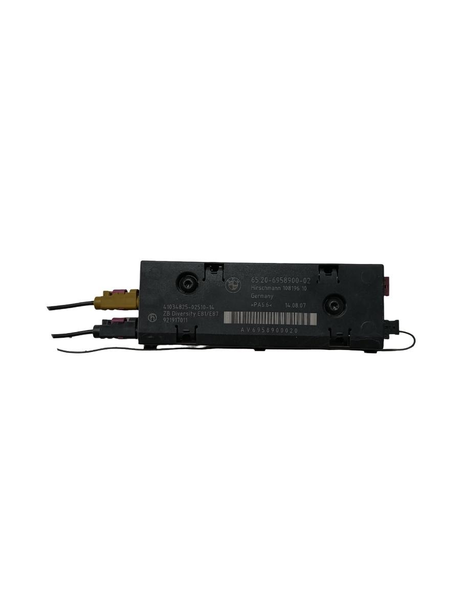 Amplificator semnal antena BMW 1 E81 2006 - 2012 6958900