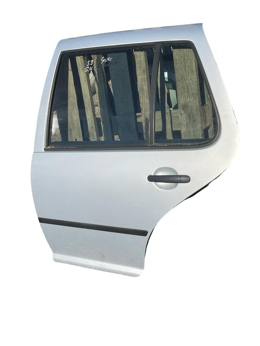 Usa Portiera stanga spate VOLKSWAGEN GOLF IV 1J1 1997 - 2007 SCURT