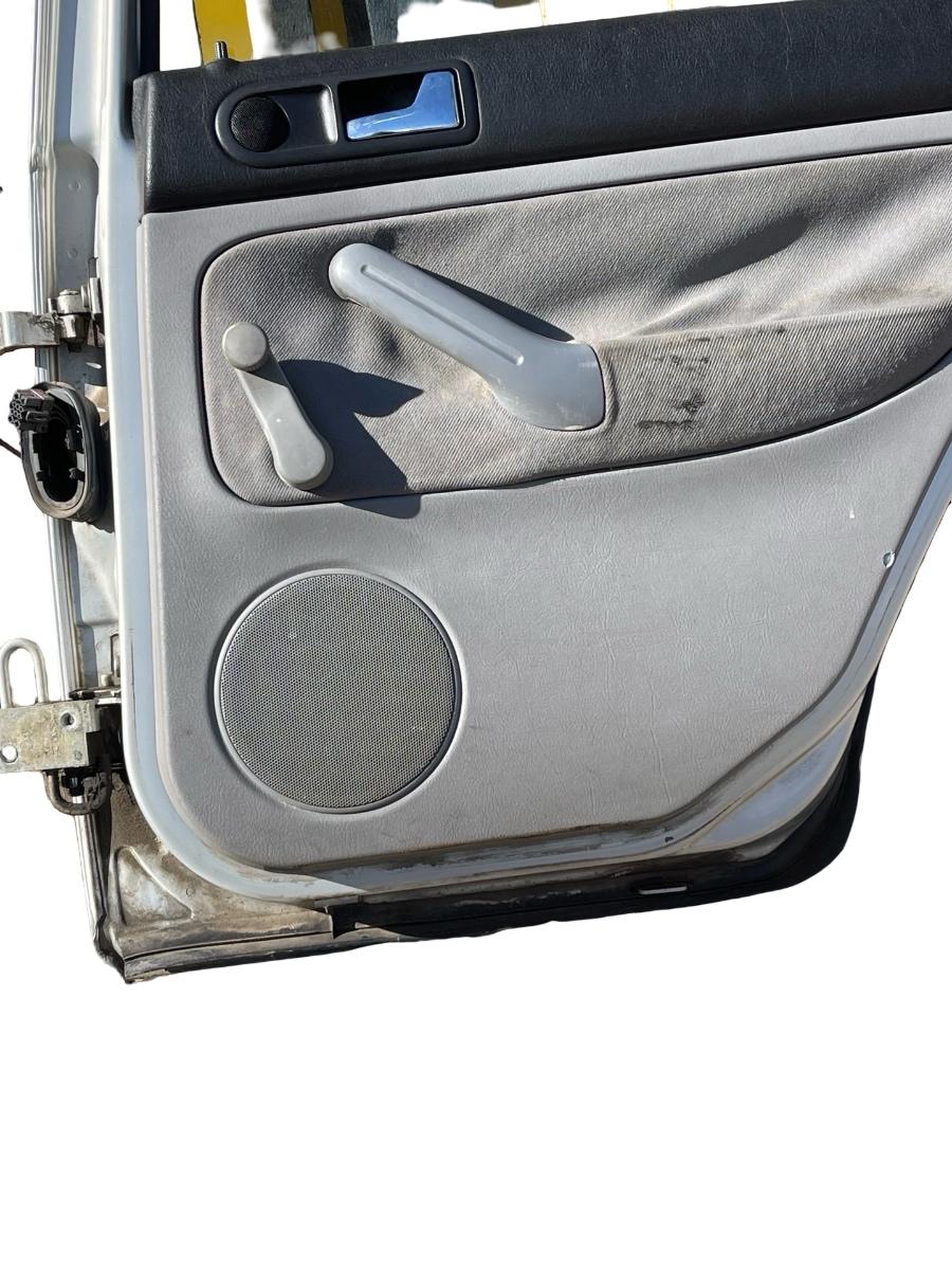 Usa Portiera dreapta spate VOLKSWAGEN GOLF IV 1J1 1997 - 2007 – foto 4