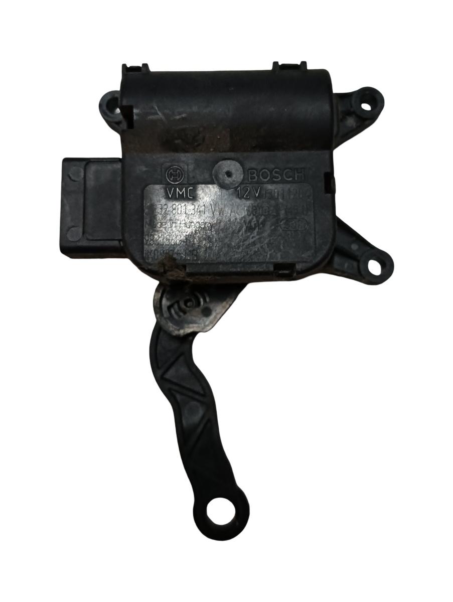 Motoras/actuator clapeta aer VOLKSWAGEN GOLF V 1K1 2003 - 2009 0132801341