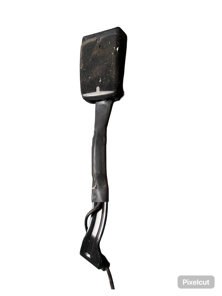 Pretensionare  centura de siguranta fata dreapta fata VOLKSWAGEN PASSAT CC 357 2008 - 2012 – foto 2
