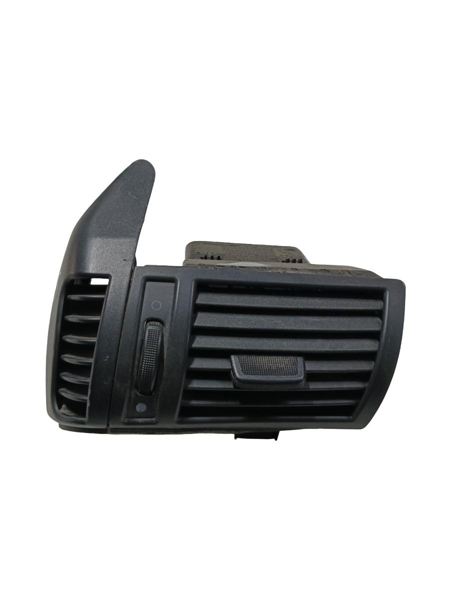 Grila de ventilatie laterala panou de bord stanga fata FIAT STILO 192_ 2001 - 2010