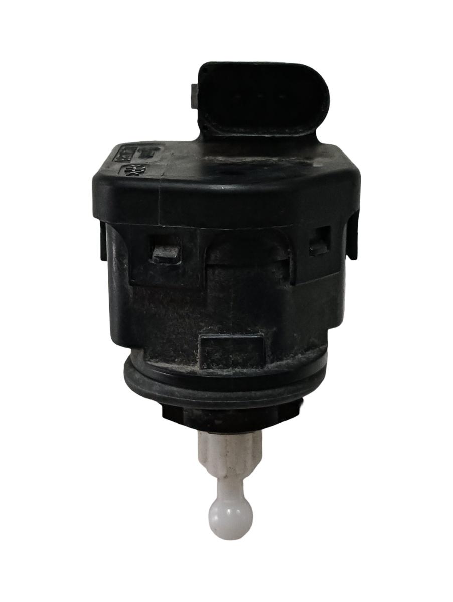 Motoras reglaj nivel faruri AUDI A3 8L1 1996 - 2006 8l0941295b – foto 2