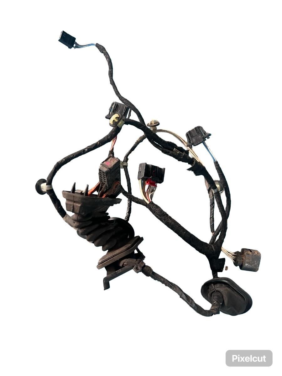 Cablaj portiera spate stanga VOLKSWAGEN PASSAT B7 [ 2010 - 2014 ]