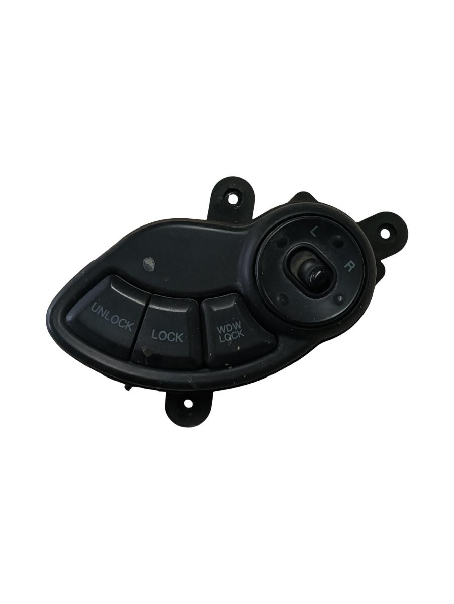 Comutator oglinda laterala HYUNDAI SANTA FE I SM 2000 - 2006 9353026000