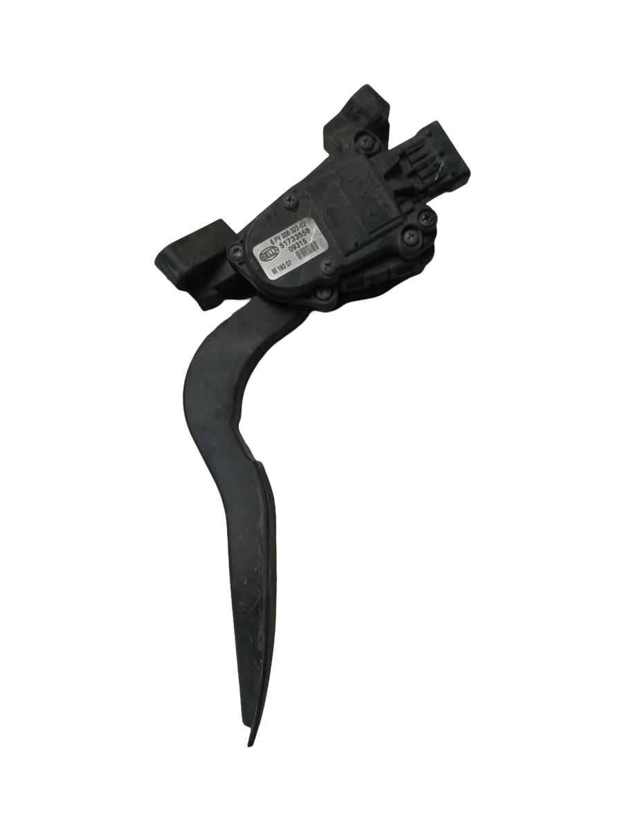 Pedala de acceleratie FIAT CROMA II 194 2005 - > 51733558