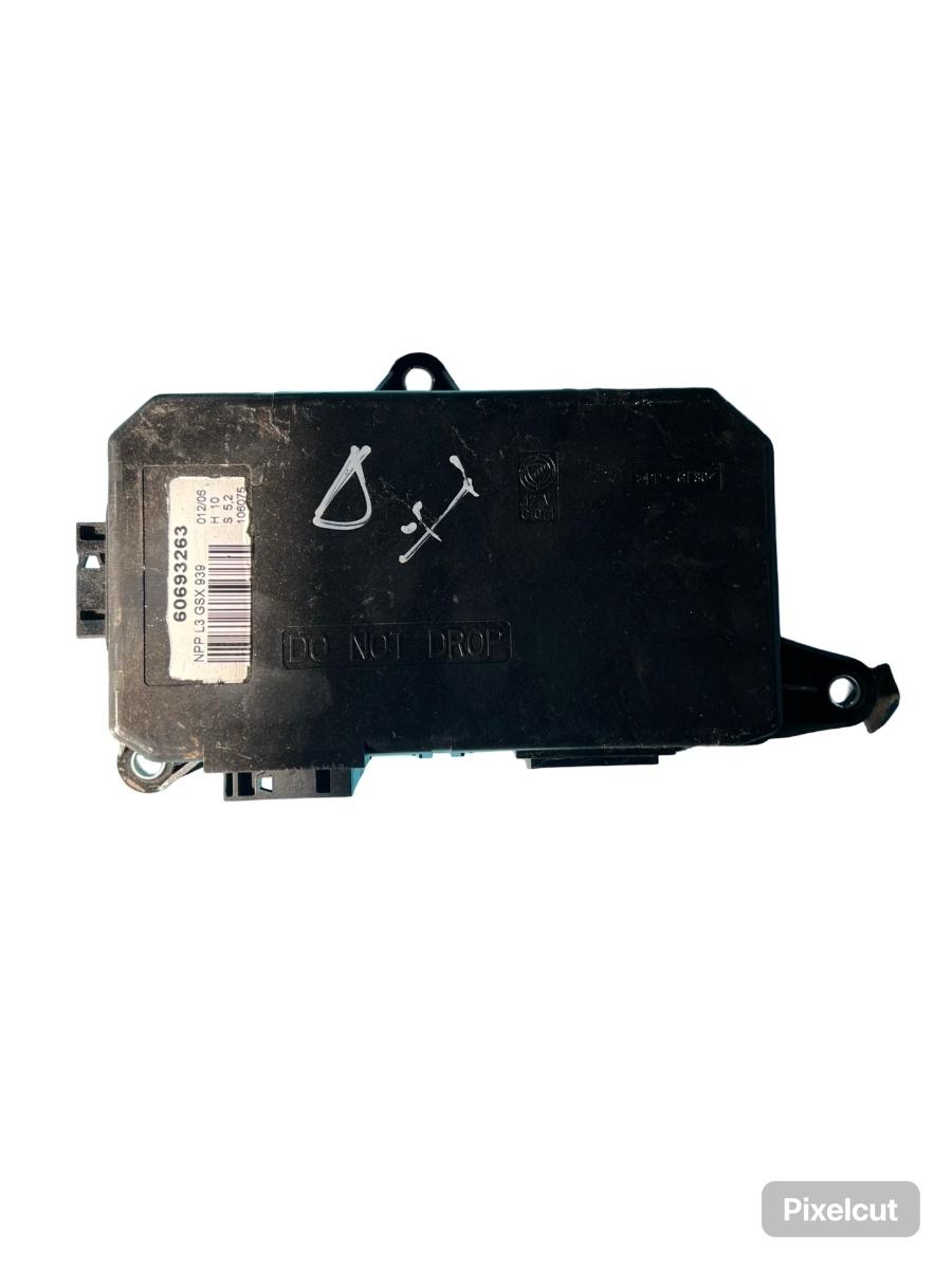 Modul/unitate de control portiera dreapta fata ALFA ROMEO 159 939_ 2005 - 2012 60693263