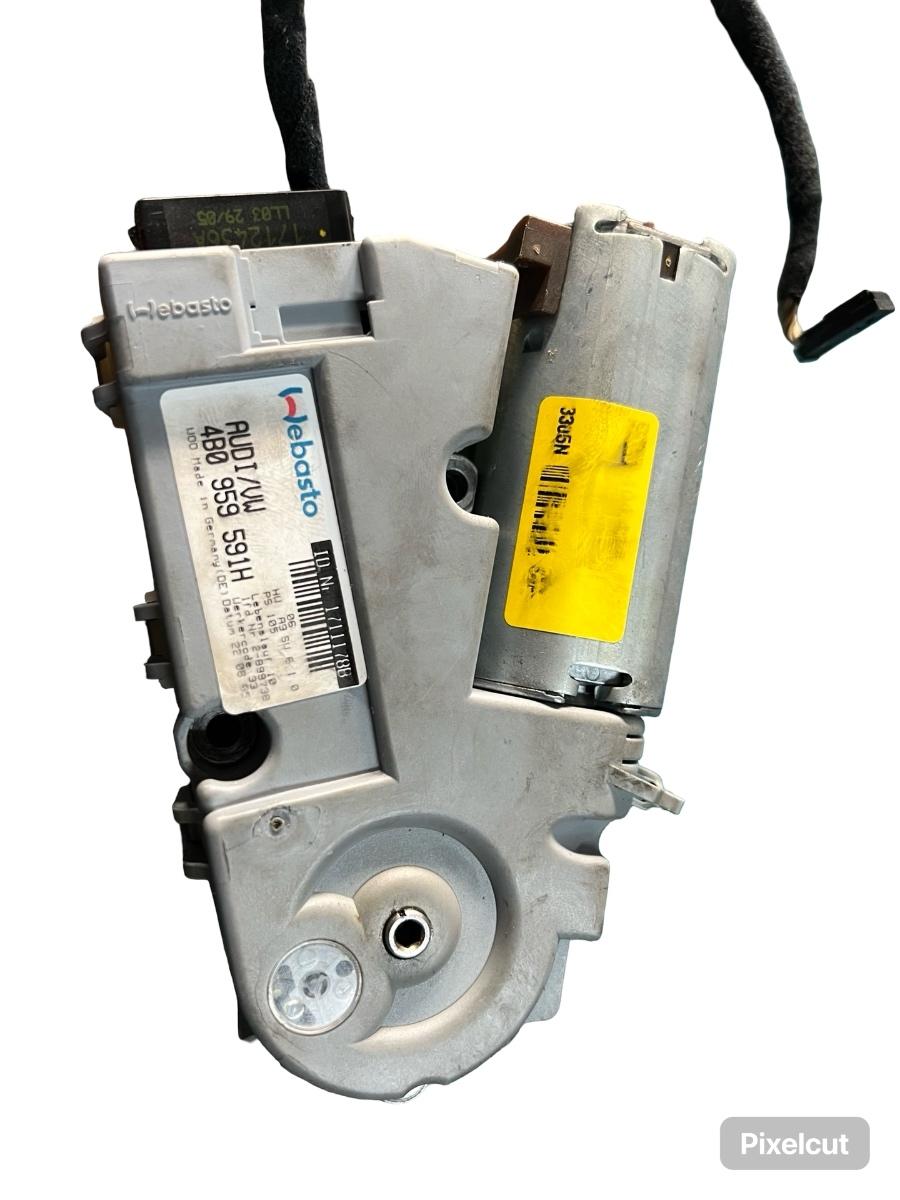 Motoras/actuator trapa VOLKSWAGEN TOURAN 1T1, 1T2 2003 - 2010 4B0959591H
