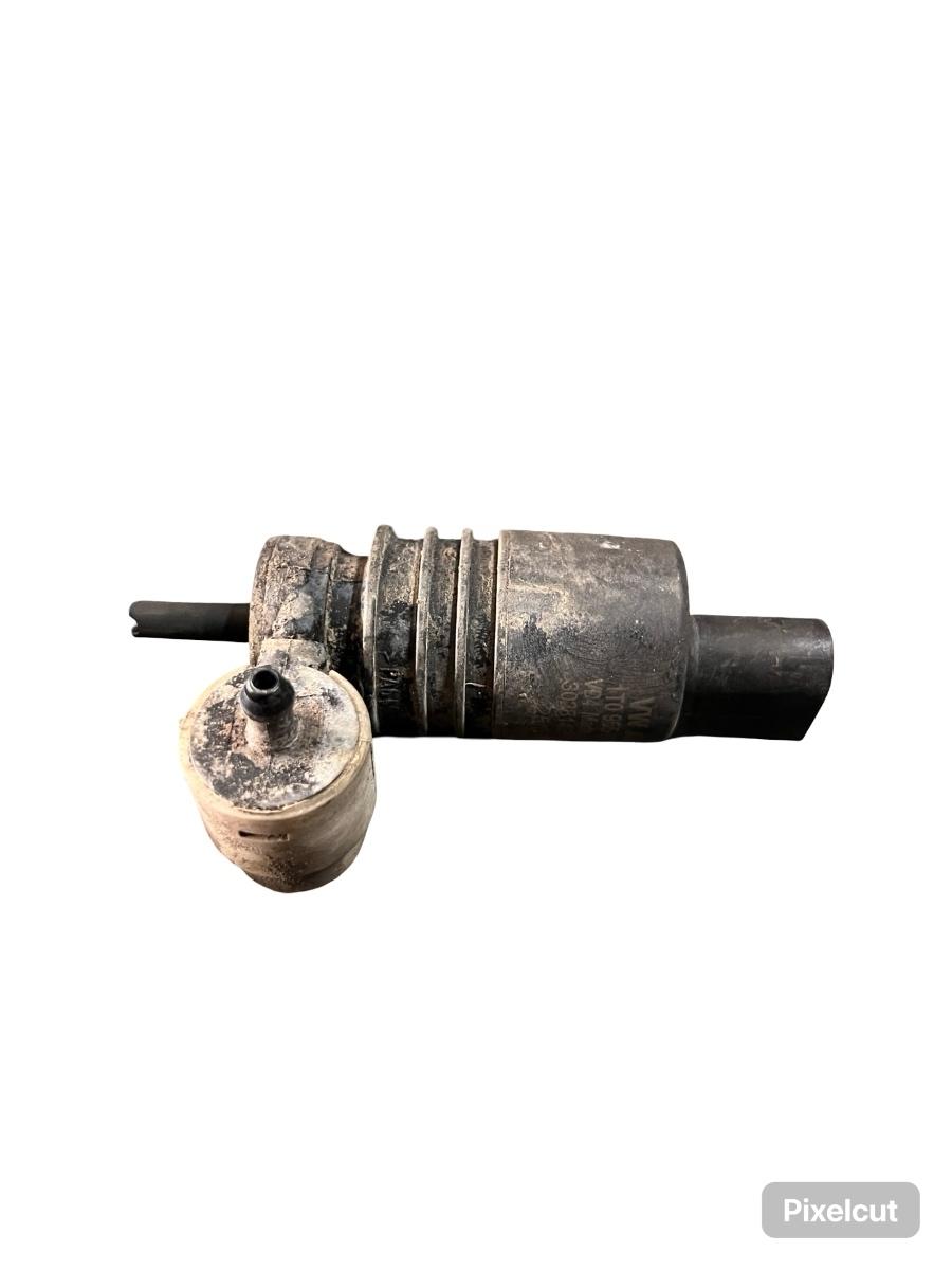 Pompa apa  parbriz fata VOLKSWAGEN GOLF V 1K1 2003 - 2009 VAG 1T0955651A