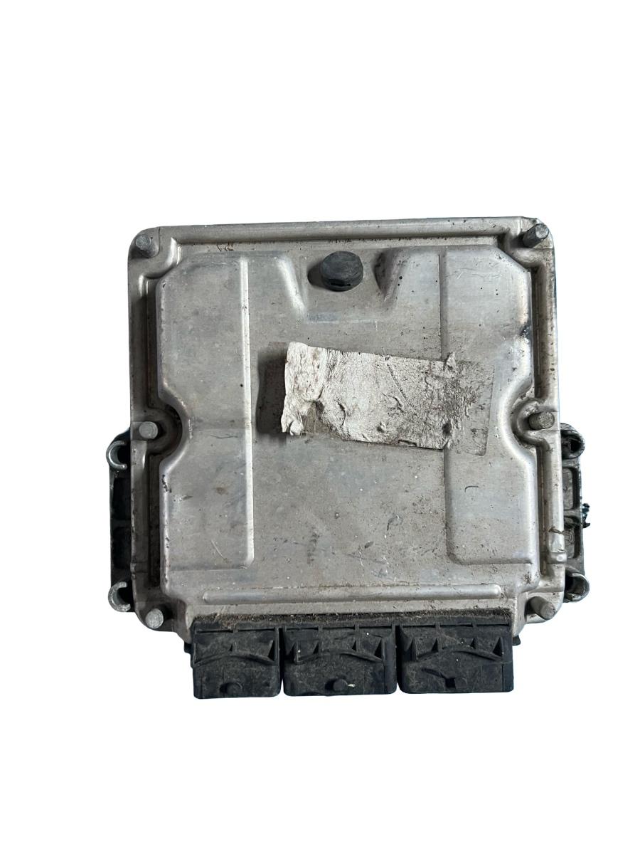 ECU modul/unitate de control motor RENAULT TRAFIC II Platform/Chassis EL 2001 - > 1.9 dCi F9Q 762 8200153945